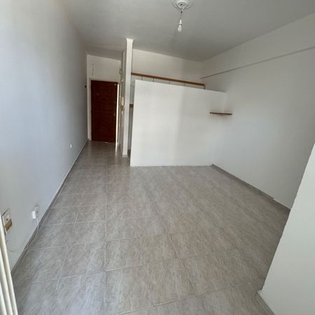 Studio/Γκαρσονιέρα για ενοικίαση Αγία Σοφία (Πάτρα) - Photo 5
