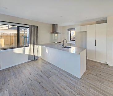 Upper Hutt Living - Photo 6