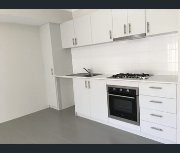 Unit 1/38 Lake St, Rockingham, WA 6168 - Photo 1