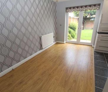 Newick Park, Westvale, Kirkby, L32 - Photo 1