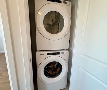 For Lease - 3240 William Coltson Avenue Unit# 1606, Oakville, Ontario - Photo 3