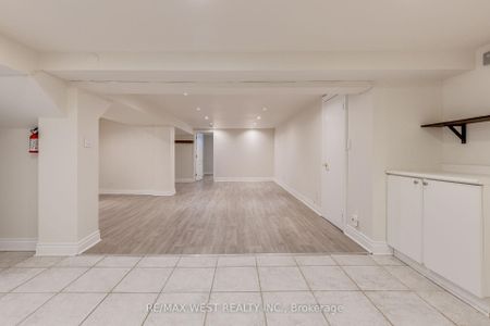 For Lease - 606 Conacher Drive Unit# Lower, Toronto, Ontario - Photo 4