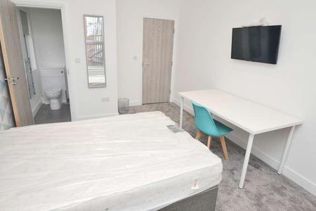 Ladybarn Lane, Fallowfield, Manchester, M14 - Photo 2