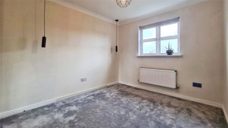 4 bedroom house to rent - Photo 2