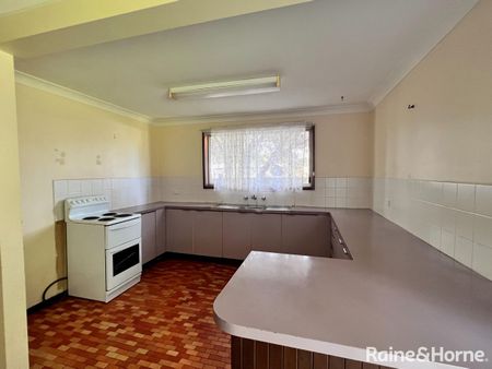 Practical Unit Close to Nowra - Photo 5