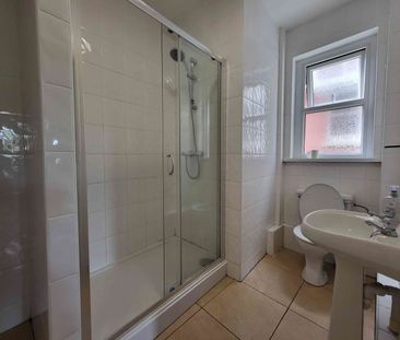 Lake Road West, Roath - Photo 6