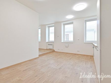 Pronájem bytu 1+kk 45 m2 - Photo 3