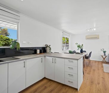 Easy Coastal Living – Refreshed & Ready to Enjoy - Photo 6