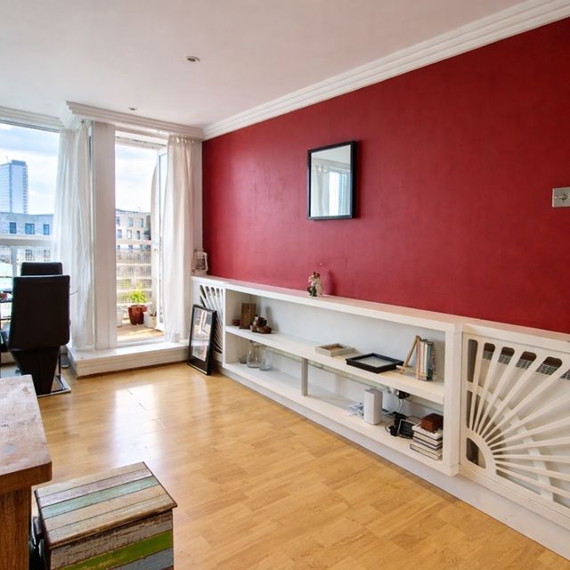 2 Bed Flat, Baltic Quay, SE16 - Photo 1