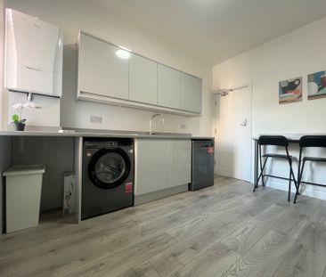 1 bedroom house share to rent - Photo 3