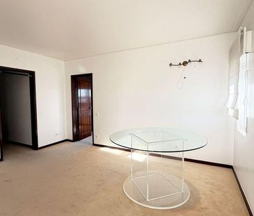 1 Bedroom Apartment in a condominium, São João do Estoril, Cascais - Photo 3