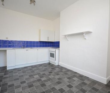 2 bedroom maisonette to rent - Photo 6