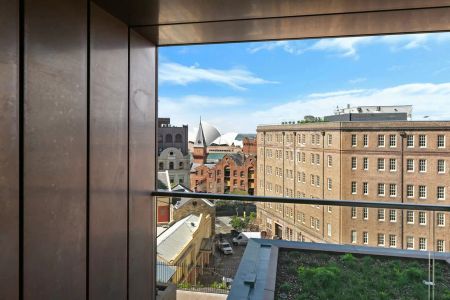 Timeless Luxury in an Iconic Sydney Setting - Photo 5