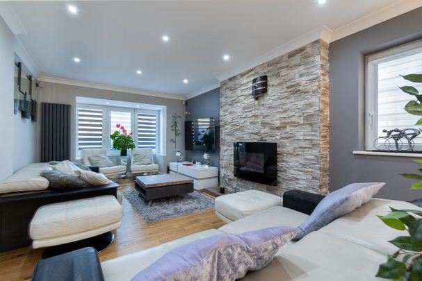 5 Bedroom to rent - Photo 1