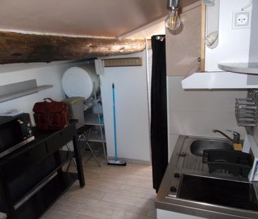 Location / Studio meublé - Photo 2