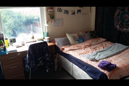 3 Bed Terraced House, Claude Street, NG7 - Photo 4