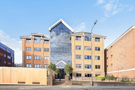 Studio to rent - Photo 4