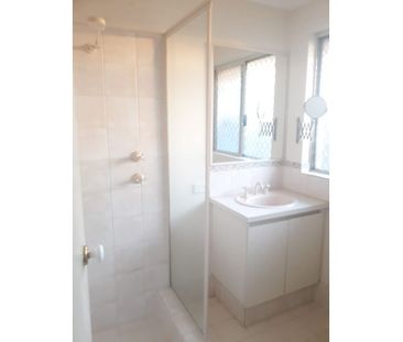 RM In Nice House. FREE WIFI. Opposite Curtin Uni. Pls Apply ONLINE - Photo 6
