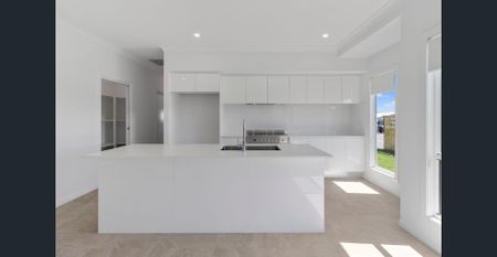 Brand New Stylish 4 Bedroom Home in Walloon! - Photo 4