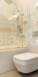 Spacious two bed located within minutes to Marylebone Tube & Regents Park - Photo 4