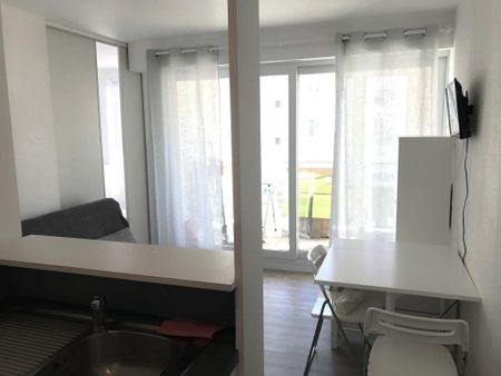 Location Appartement 2 pièces 28m² LA ROCHELLE 17000 - Photo 4