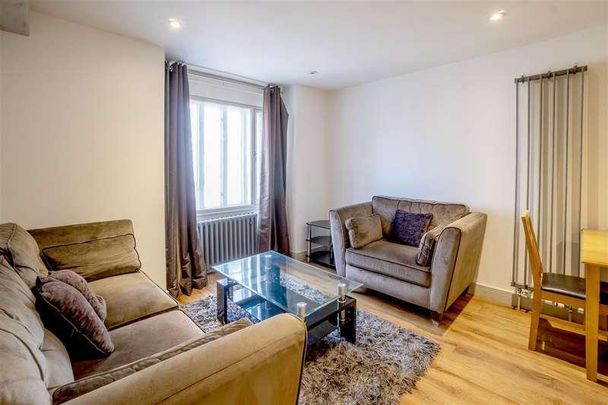 Vauxhall Street, Plymouth, PL4 - Photo 1