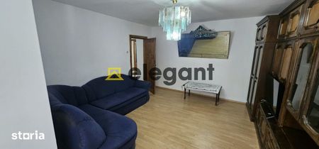 3 decomandate, etaj 1, centrala, bloc izolat, 1 Mai- Spital nr. 1 - Fotografie 3