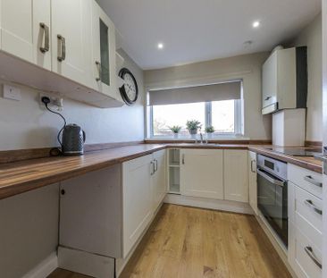 2 bedroom apartment to rent - Photo 2