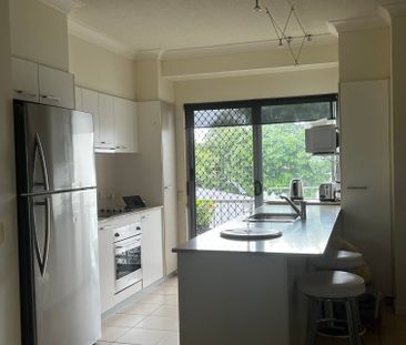 Runaway Bay - Photo 5