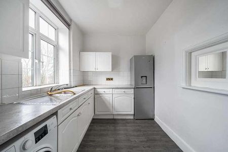 Vernon Court, Fortune Green, NW2 - Photo 3