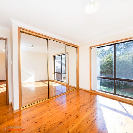 8B Lawley Street, Deakin ACT 2600 - House For Rent | Domain - Photo 4