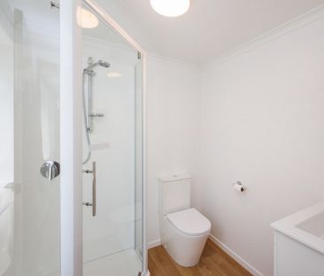 Boarding House - Private rooms + Ensuite! - Photo 2