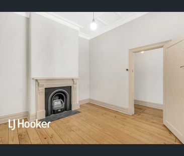 DELIGHTFUL 2 BEDROOM HOME WITH MODERN KITCHEN & BATHROOM! - Photo 5