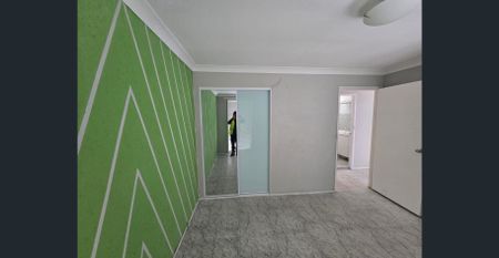 3 Bed room House in Quiet street - Photo 4