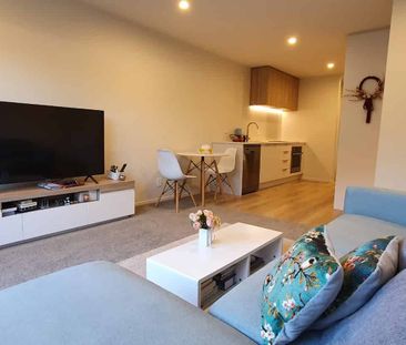 Spacious new build in Naenae - Photo 4