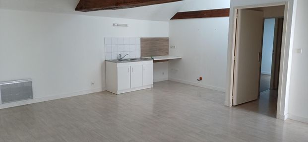 Location Appartement 3 pièces 79m² SAUMUR 49400 - Photo 1