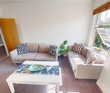 6 bedroom ground floor flat to rent - Photo 2