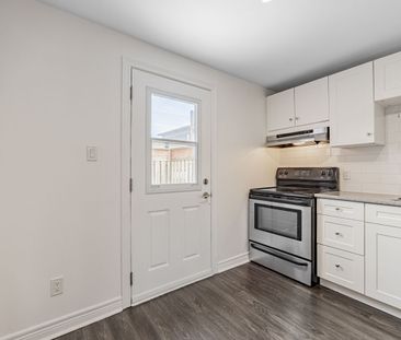 For Lease - 2040 Dundas Street Unit# 2, Toronto, Ontario - Photo 1