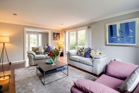 4 bedroom property to rent - Photo 3