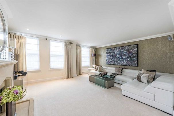 Langdon Park, Teddington, TW11 - Photo 1