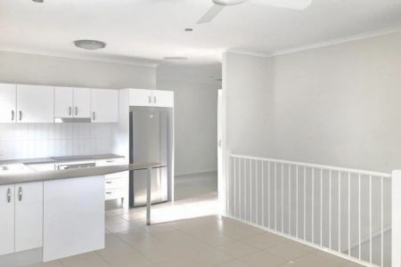 9a/35 Seaside Boulevard, - Photo 3