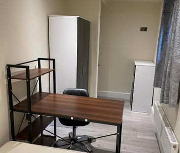 1 bedroom terraced house to rent - Photo 2