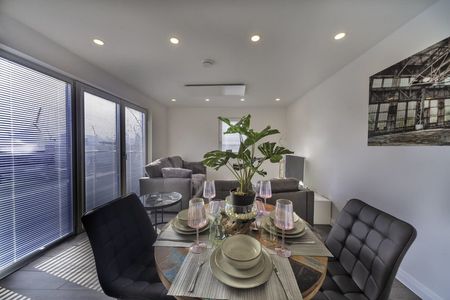 Newtown Road - Photo 5