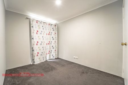 WONDERFUL FAMILY HOME IN WARNBRO!! - Photo 2
