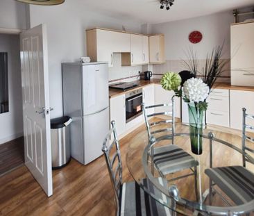 2 bedroom apartment to rent - Photo 6