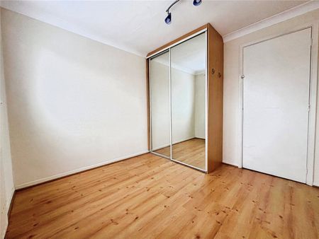 3 bedroom house to rent Avalon Way, Worthing, BN13 - Photo 3