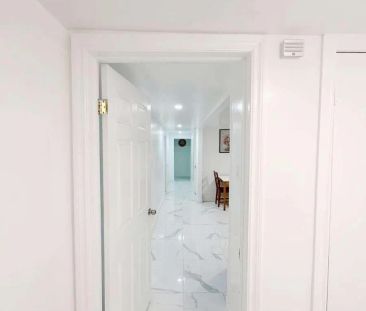 115 MINTWOOD DRIVE W - Photo 5