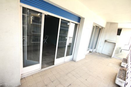 LOCATION 4 PIECES LE CANNET LYCEE CARNOT - Photo 2