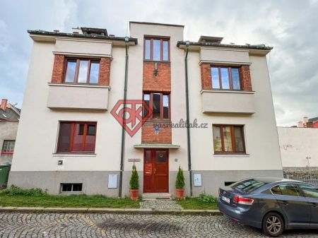 PRONÁJEM - byt 1+1 na ul. Chorinova v České Třebové - Фото 4