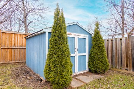 For Lease - 2399 Glenwood School Drive, Burlington, Ontario - Photo 4